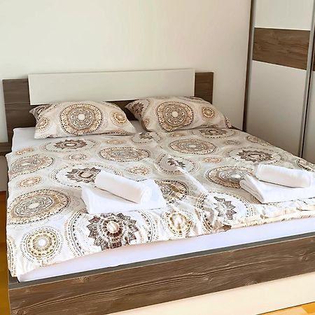 Apartment Hakuna Matata Moravske-Toplice Exteriör bild